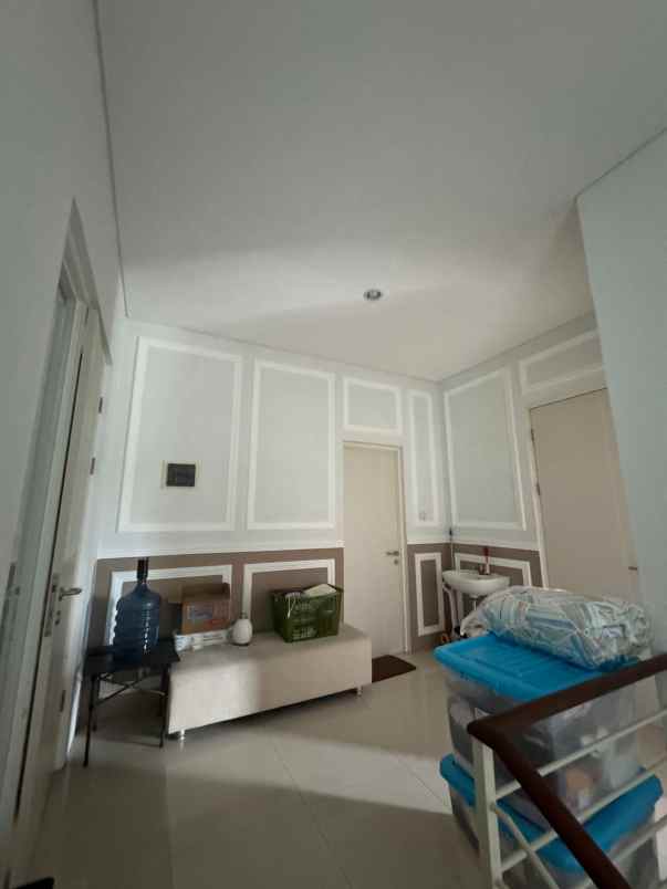 dijual rumah green orchid residence