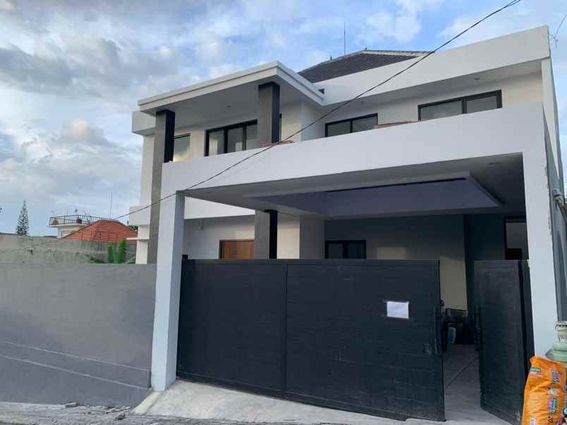 dijual rumah greenlot munggu bali