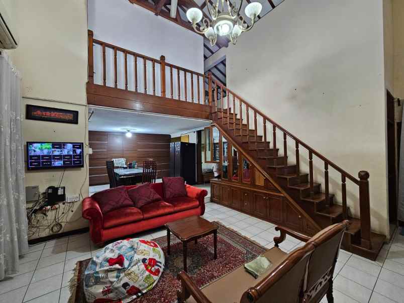 dijual rumah grogol selatan