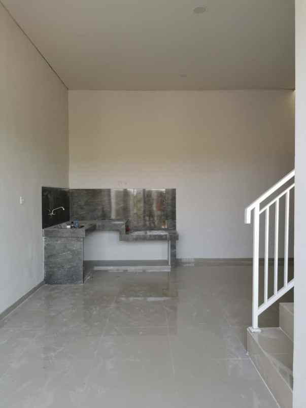 dijual rumah gunung anyar