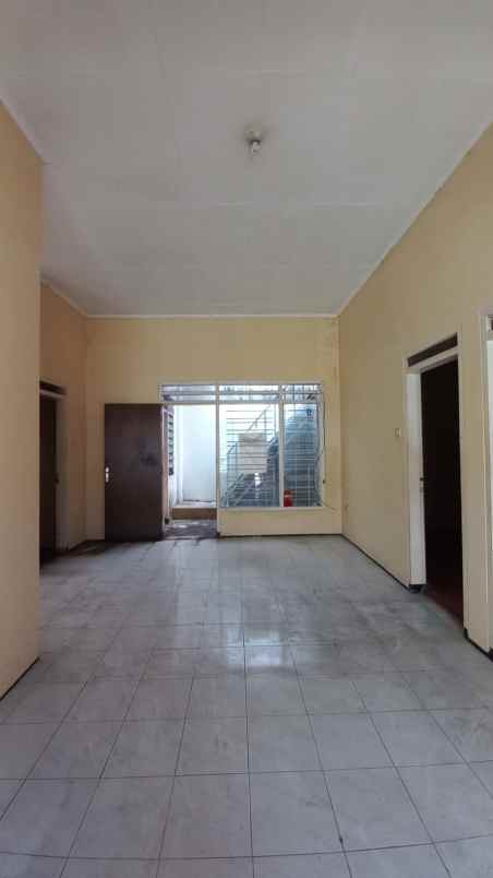 dijual rumah hitung tanah lokasi sulfat kota malang
