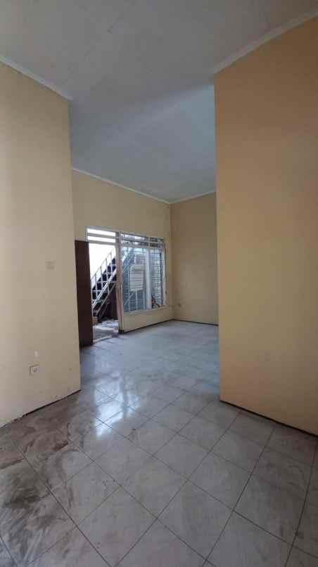 dijual rumah hitung tanah lokasi sulfat kota malang
