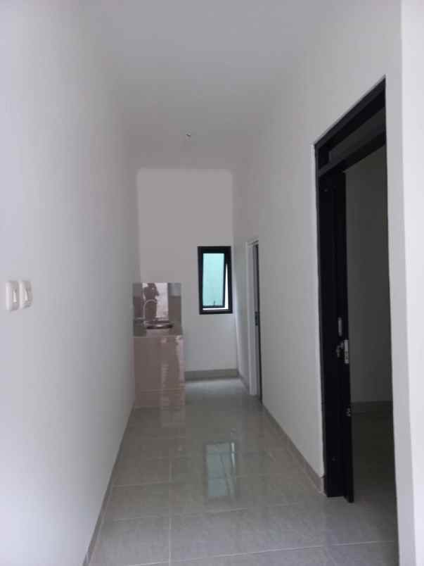 dijual rumah induk kos cileungsi bogor jawa barat