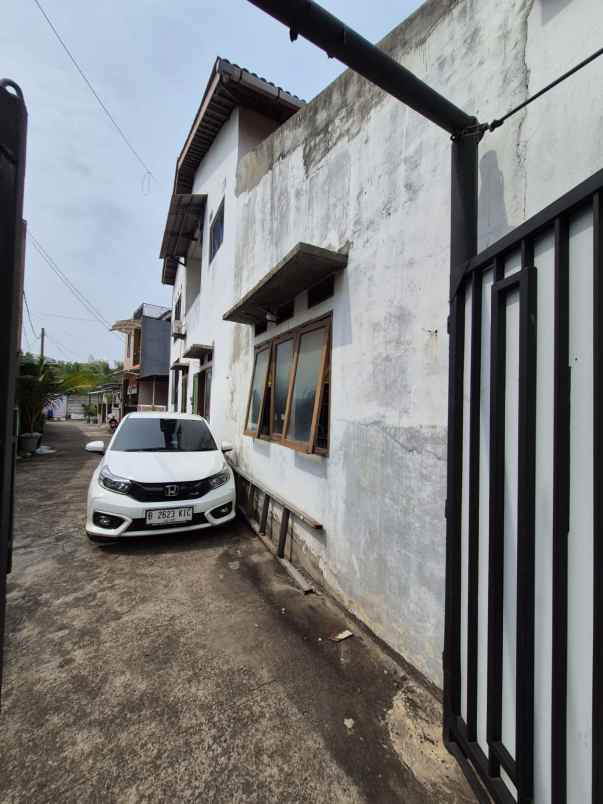 dijual rumah jakasetia