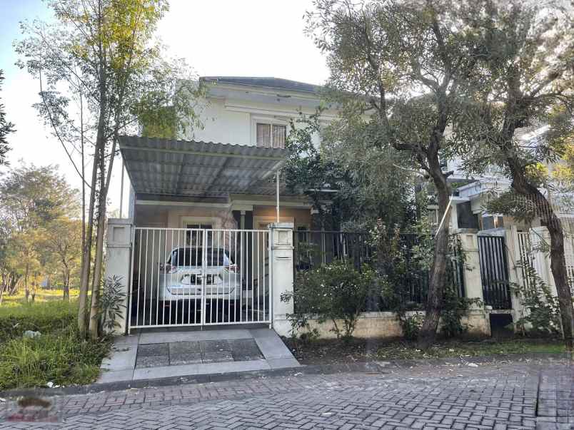 dijual rumah jalan alam galaxy