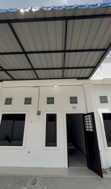 dijual rumah jalan alumunium 1 krakatau