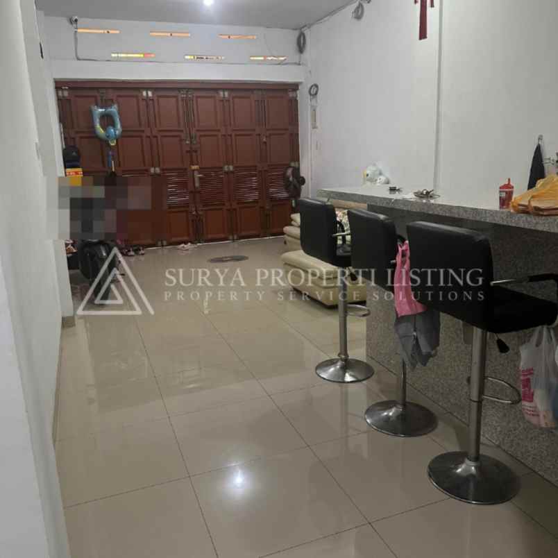 dijual rumah jalan besar deli tua