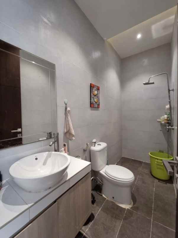 dijual rumah jalan danau indah sunter