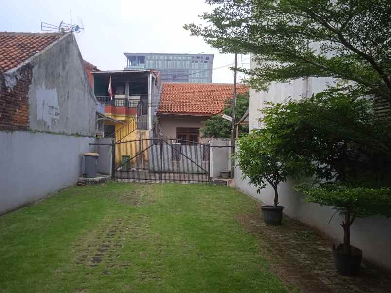 dijual rumah jalan kebagusan 1