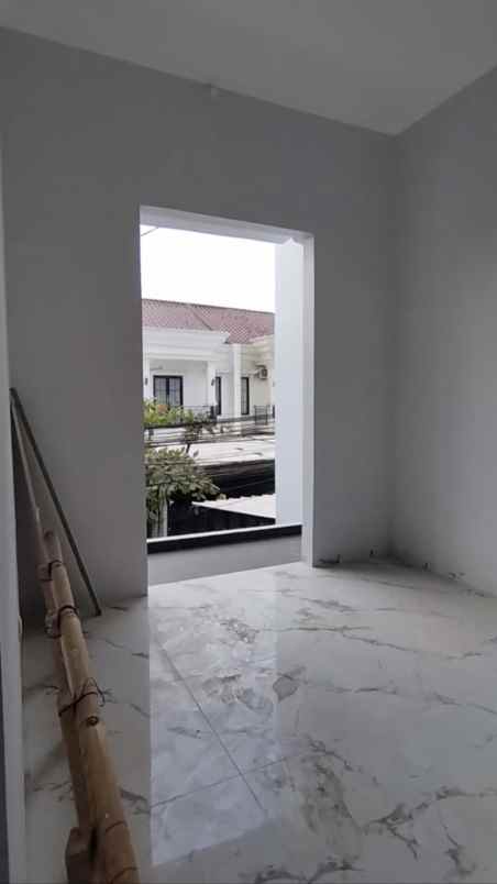 dijual rumah jalan mandor samin