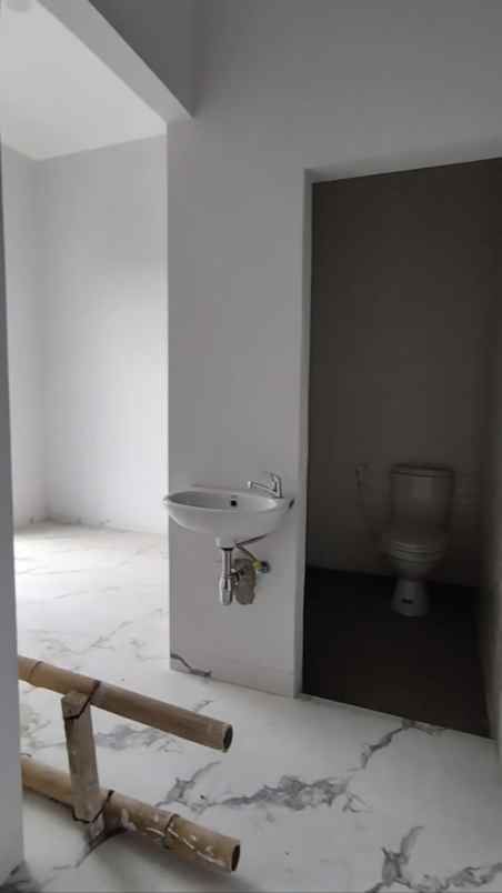 dijual rumah jalan mandor samin
