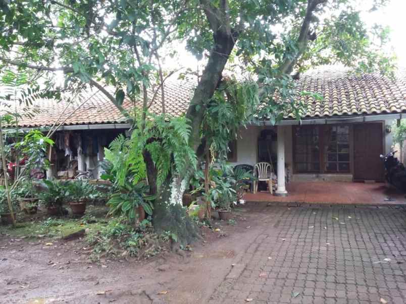 dijual rumah jalan raya brigif ciganjur