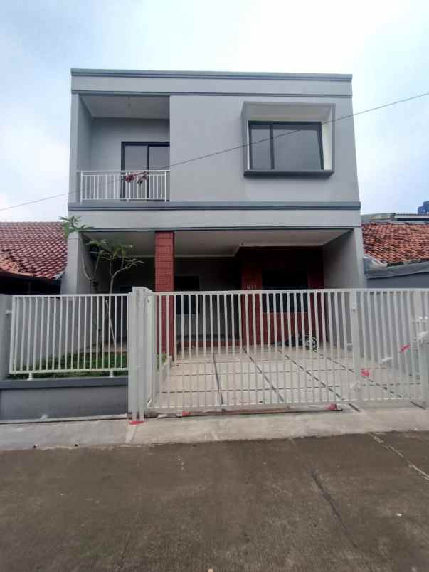 dijual rumah jalan raya ciputat pondok cabe