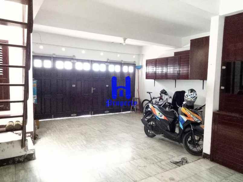 dijual rumah jalan sei batang serangan