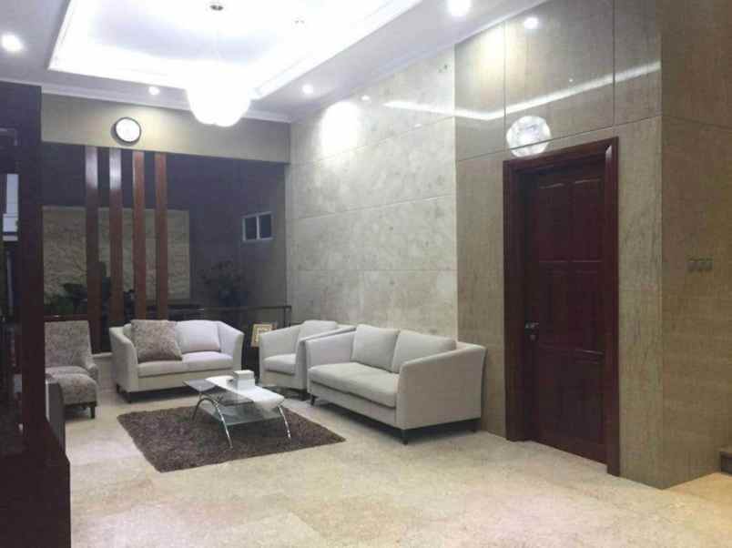 dijual rumah jatiwaringin asri jati