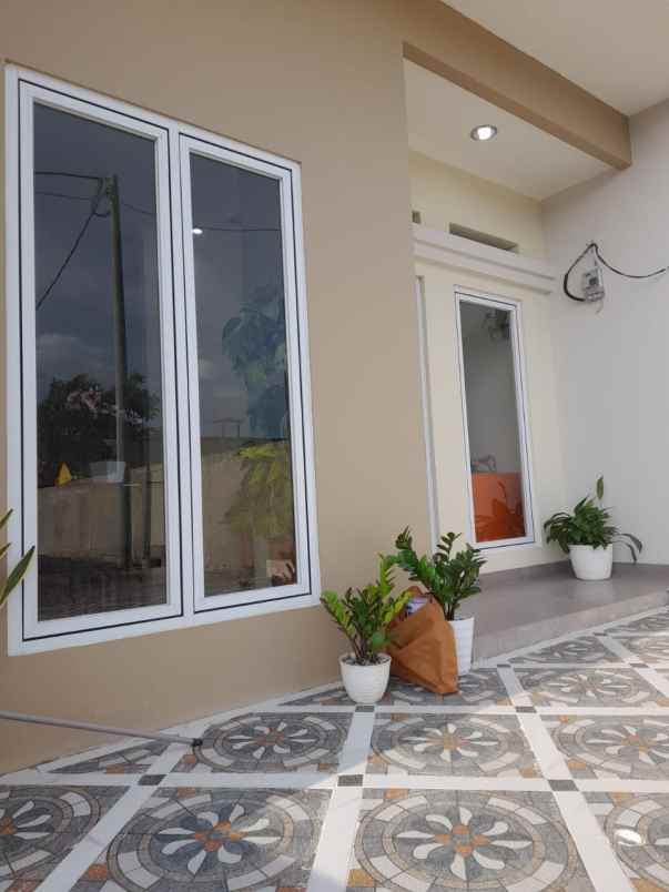 dijual rumah jejalen