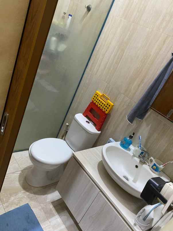 dijual rumah jelambar grogol petamburan