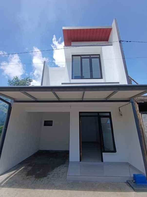 dijual rumah jl a yani dilem kepanjen