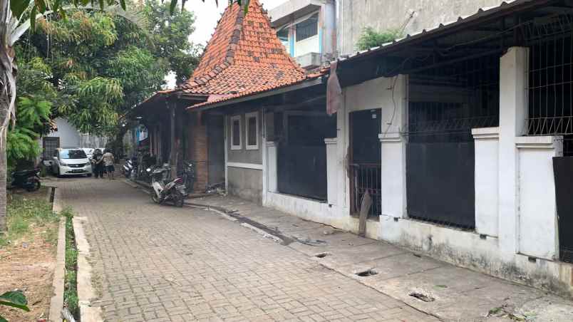dijual rumah jl caman raya jatibening