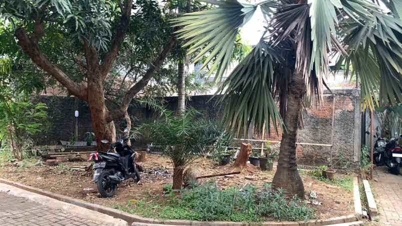 dijual rumah jl caman raya jatibening