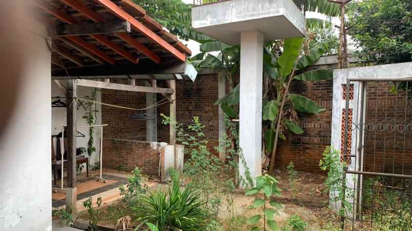 dijual rumah jl caman raya jatibening