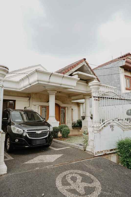 dijual rumah jl camar xxii