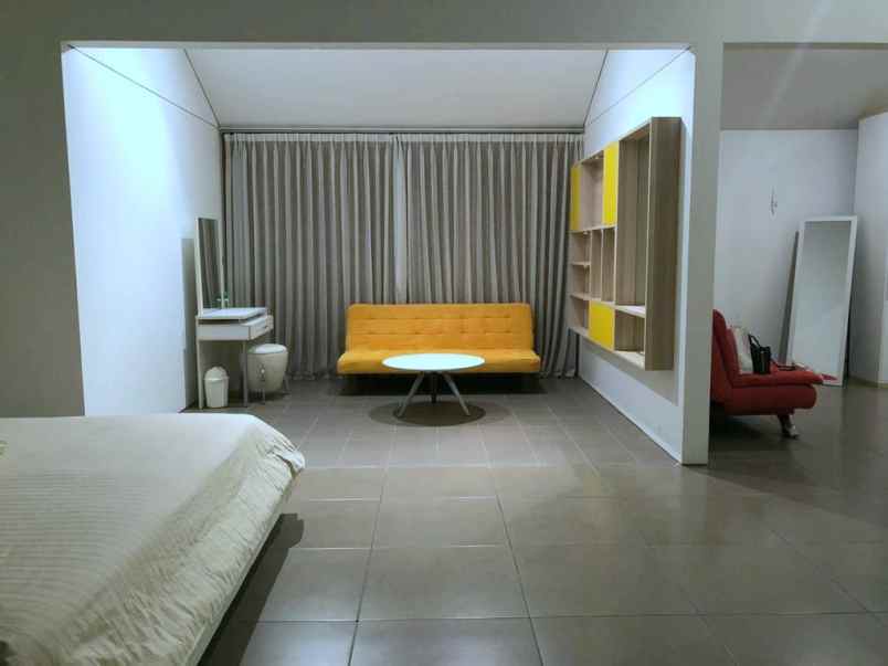 dijual rumah jl dago