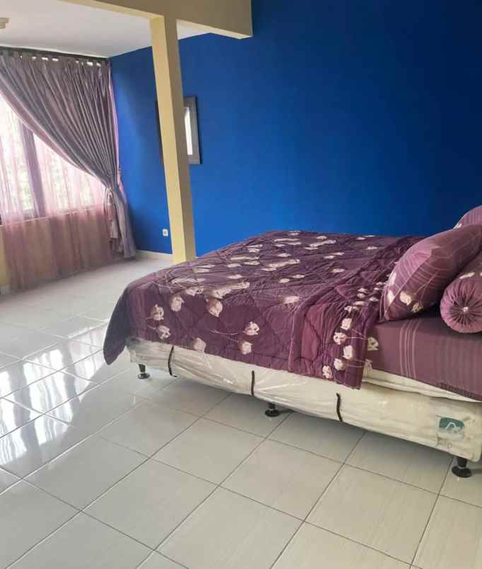 dijual rumah jl dago pojok bandung