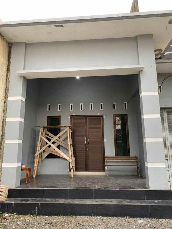 dijual rumah jl di panjaitan karangreja