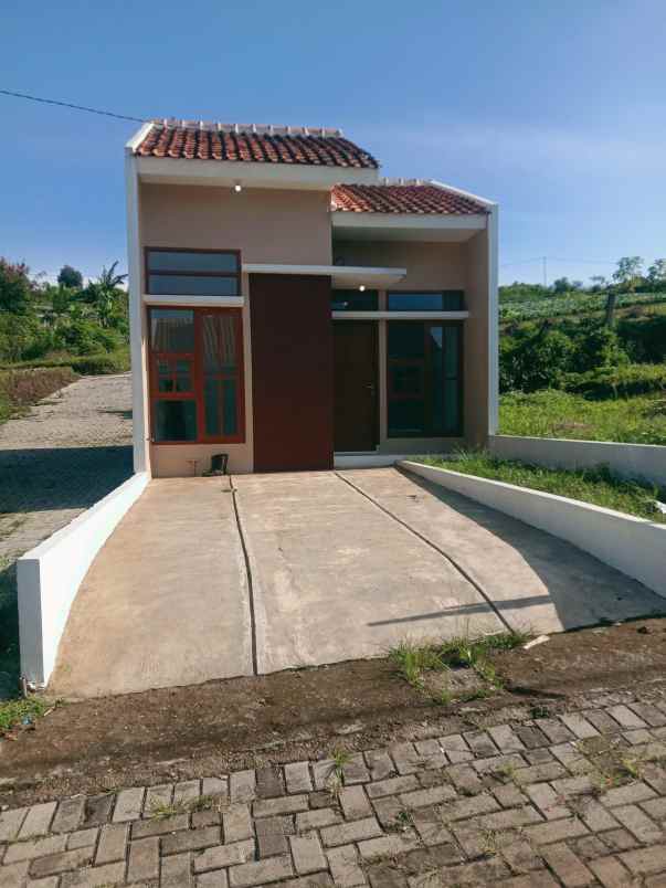 dijual rumah jl h gofur pakuhaji