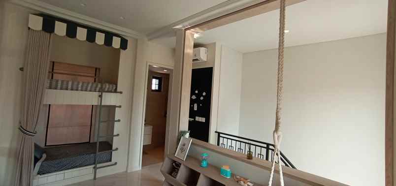 dijual rumah jl juru mudi tangerang