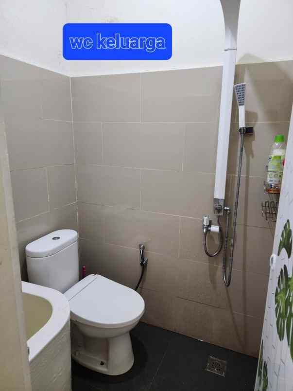 dijual rumah jl kartama