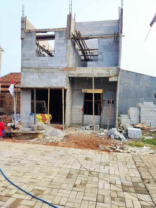 dijual rumah jl kayu gede 2 rt 02 rw 04