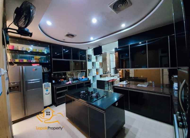 dijual rumah jl kelapa puan pegangsaan