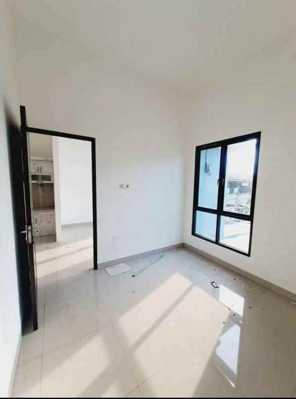 dijual rumah jl manunggal desa