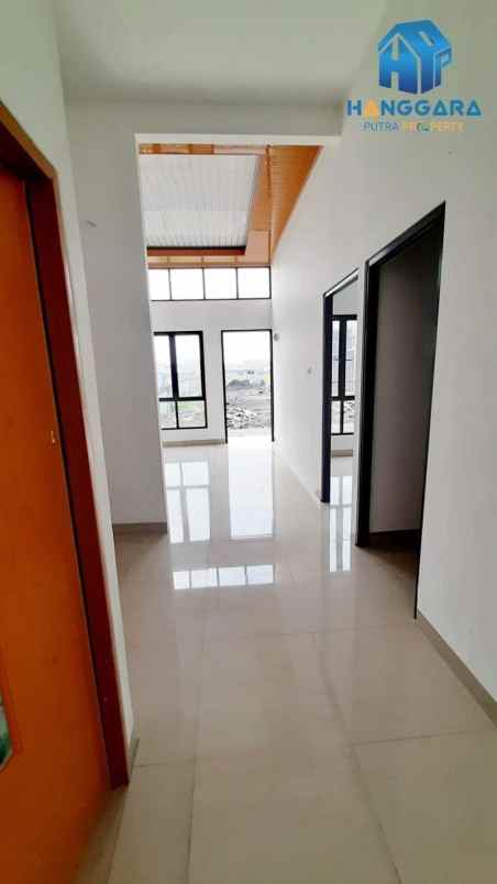 dijual rumah jl manunggal desa