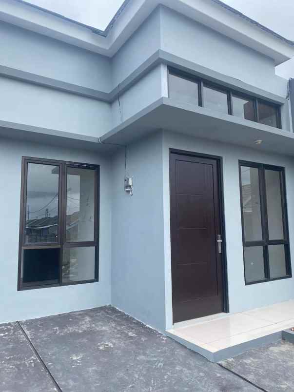 dijual rumah jl manunggal desa