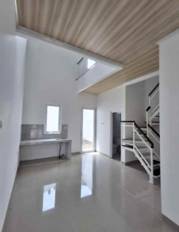 dijual rumah jl pertukangan utara