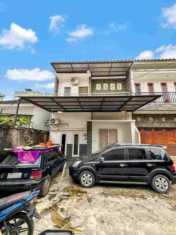 dijual rumah jl r h a arifai tjek yan