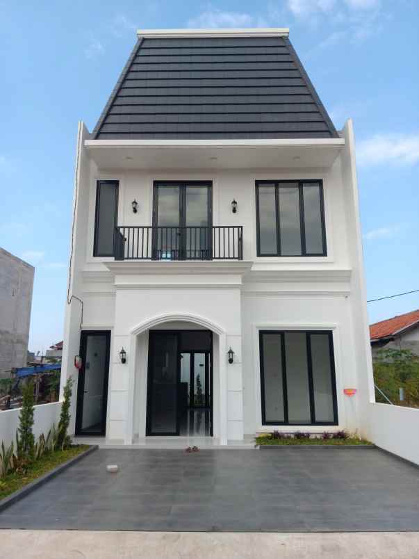 dijual rumah jl raya caman kalimalang