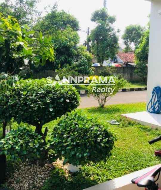 dijual rumah jl raya mampang depok