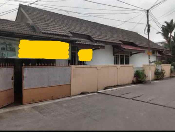 dijual rumah jl raya pondok randu