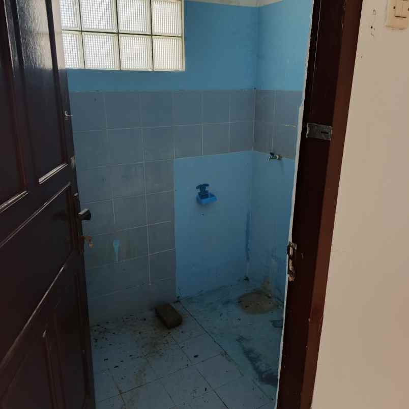 dijual rumah jl smp 5 windusara