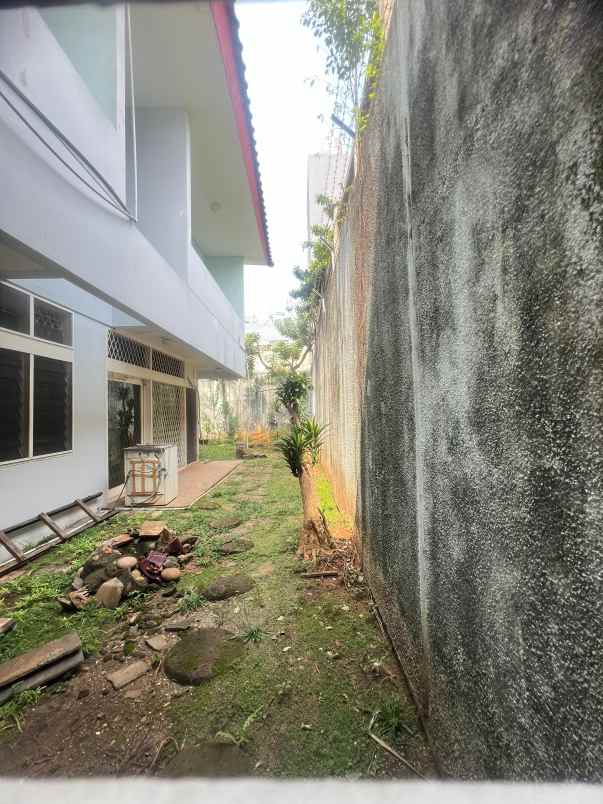 dijual rumah jl terusan hang lekir