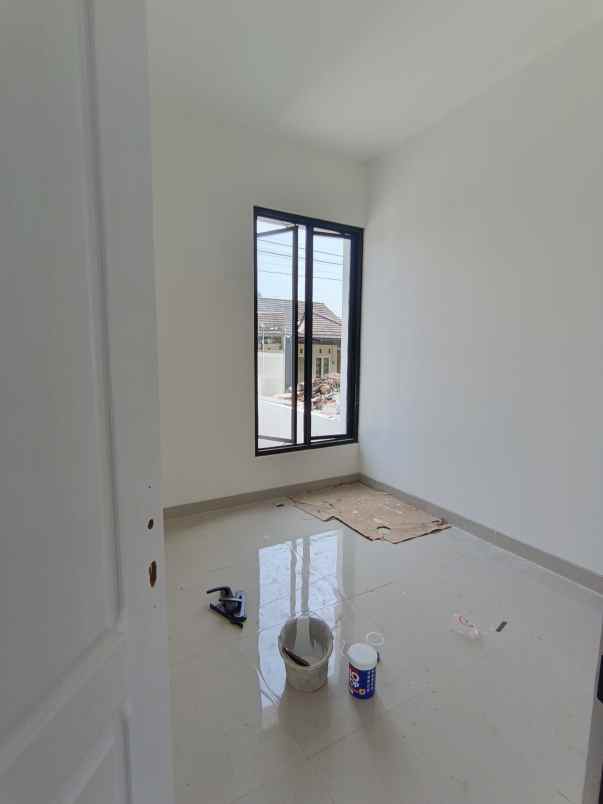 dijual rumah jl untung suropati