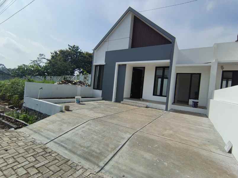dijual rumah jl untung suropati