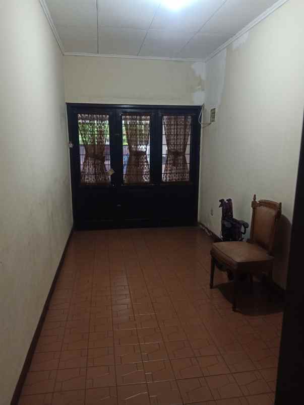 dijual rumah jl wustho raya duren sawit