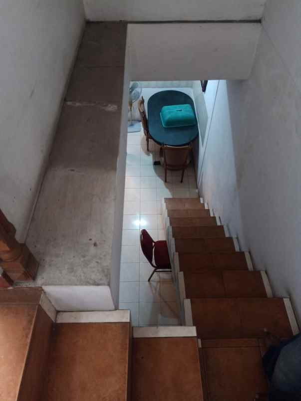 dijual rumah jl wustho raya duren sawit