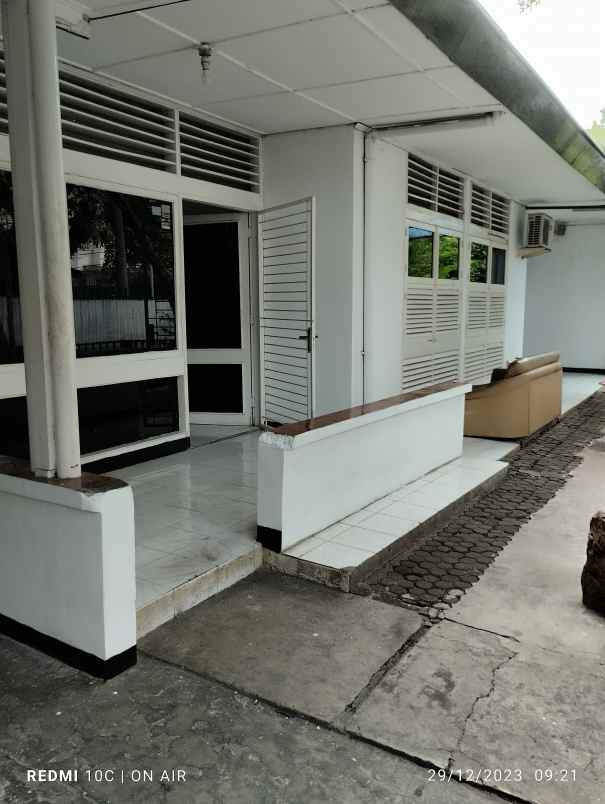 dijual rumah jln bapenas