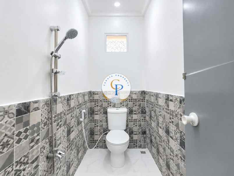 dijual rumah jln cikoneng bojongsoang